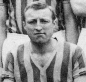 16 1961 62 Alan McDonnell