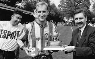 1992 93 Steve Clark PoY with Allan Cockram left and Malcolm MacMillan small