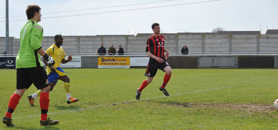 Chris Henry scores his first at Cirencester