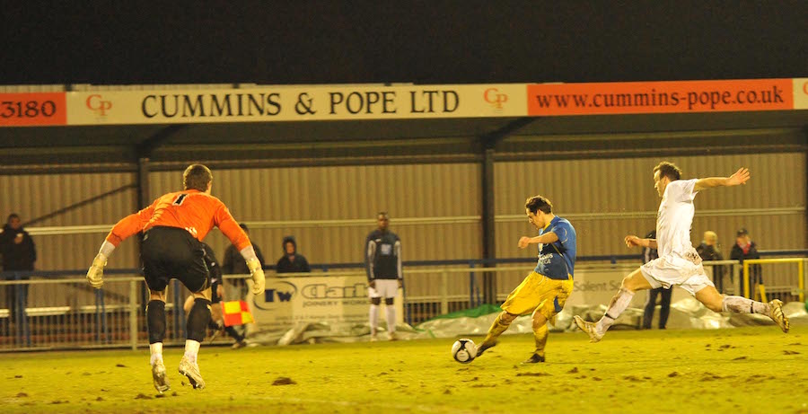 Drew Roberts scores at Havant W 23 02 2010 copy