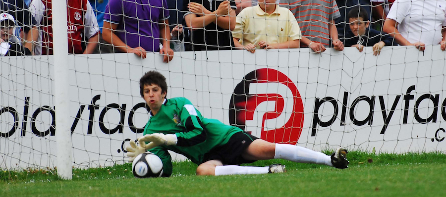 Michael Emery Chelmsford C away 5 09 2009 copy