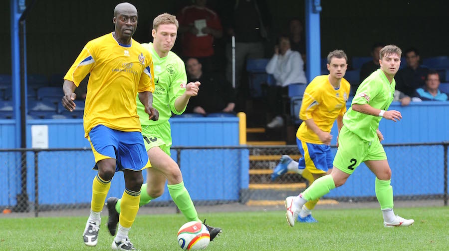 Paul Furlong Danny Hart v Hemel 29 08 2011